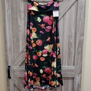 SOLD!! Floral Maxi skirt